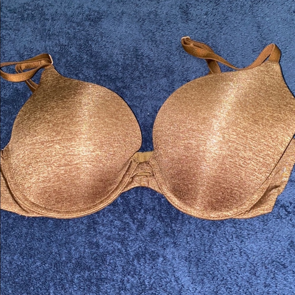 Victoria’s Secret push up bra